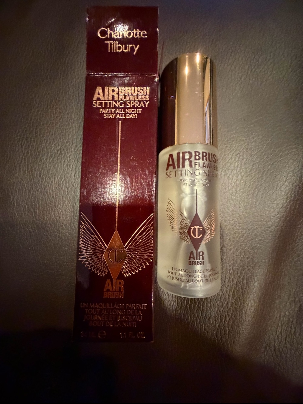 Charlotte Tilbury Airbrush Flawless Setting Spray - Burgundy & Gold
